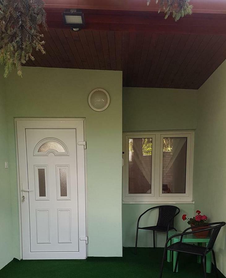 Penzion Kormos Štúrovo المظهر الخارجي الصورة